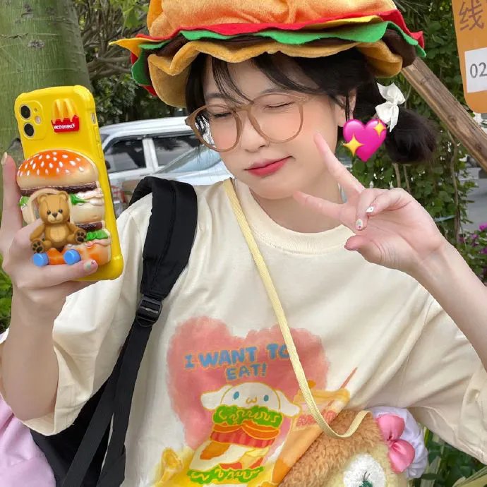 野女孩海报